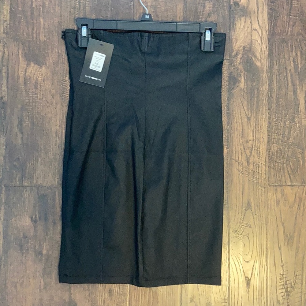 FashionNova Black Pencil Skirt